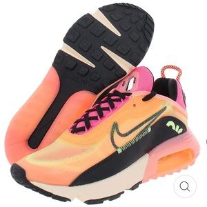 Womens Nike sneakers size 9 barely volt/black-atomic pink